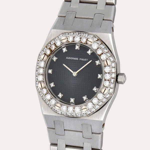 Audemars Piguet Royal Oak , Reference 6007BC | A white gold and diamond-set wristwatch with date and bracelet | Circa 1979 · 6007BC