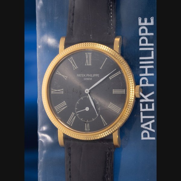 THE CONNOISSEUR Patek THE CONNOISSEUR Patek Philippe Ref. 3919J-016 Calatrava