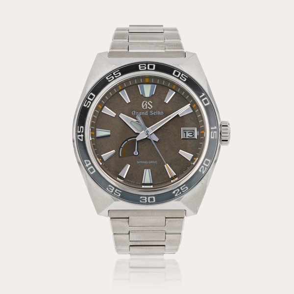 Grand Seiko Spring Drive 20th Anniversary, limited edition, reference SBGA403G     Montre bracelet en titane avec date et indication de réserve de marche |  Titanium wristwatch with date, power reserve indication and bracelet    Vers 2022 |  Circa 2022