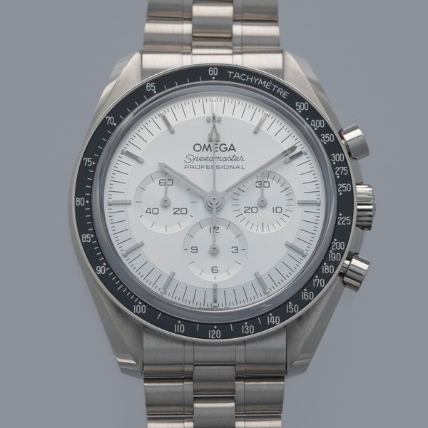 Omega Omega Speedmaster Moonwatch Canopus Gold 310.60.42.50.02.001 18k WG