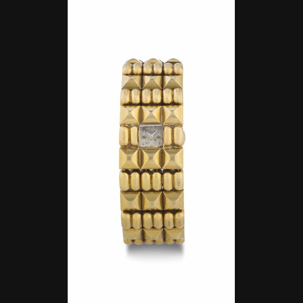 Vacheron Constantin Vacheron Constantin. A Lady's Unusual and Rare 18k Gold Bracelet Watch SIGNED VACHERON CONSTANTIN, GENÈVE, REF. 4259, MOVEMENT NO. 465'417, CASE NO. 310'555, MANUFACTURED IN 1948