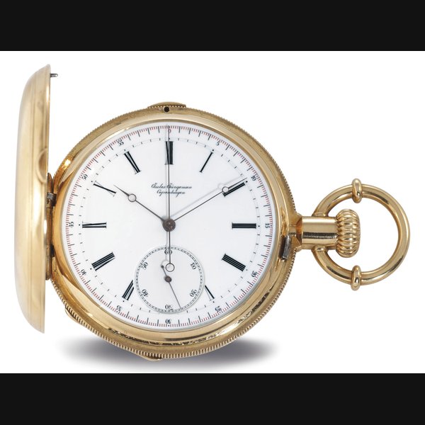 JULES JÜRGENSEN. AN 18K GOLD HUNTER CASE KEYLESS LEVER CHRONOGRAPH POCKET WATCH WITH PATENTED BOW-SETTING SIGNED JULES JÜRGENSEN, COPENHAGEN, NO. 11095, CIRCA 1880