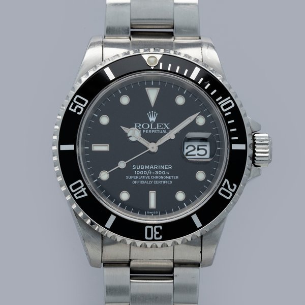 Rolex Rolex Submariner Date 16610 Box and Papers