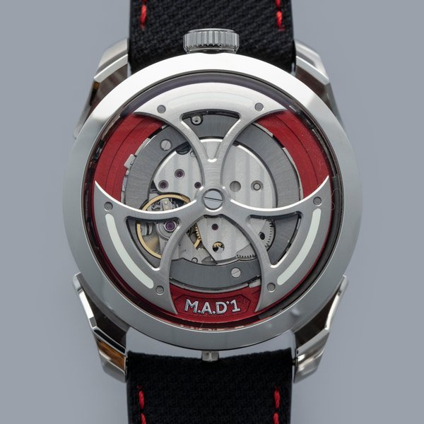MAD M.A.D. EDITIONS M.A.D. 1 RED · Edition 1 Red