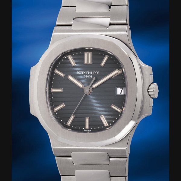 Patek Philippe Patek Philippe Ref. 5800/1A-001 Nautilus · 5800/1A-001