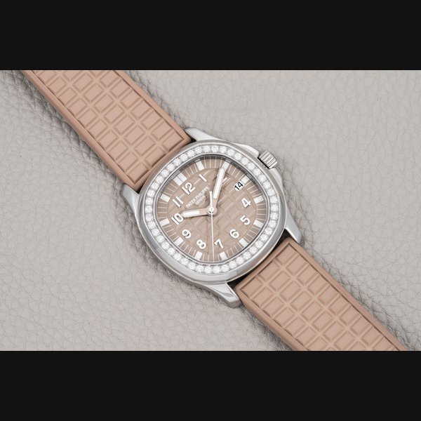 Patek Philippe Patek Philippe Aquanaut Ladies