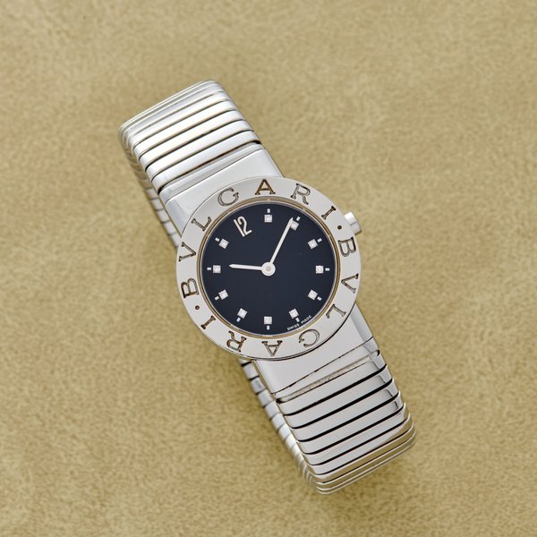 Bvlgari Bulgari Tubogas Cuff