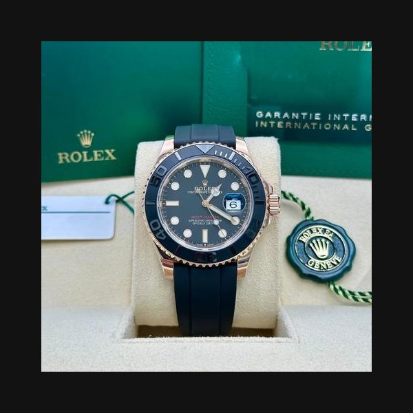 Rolex Rolex Yacht-Master40mm Rose Gold Oysterflex