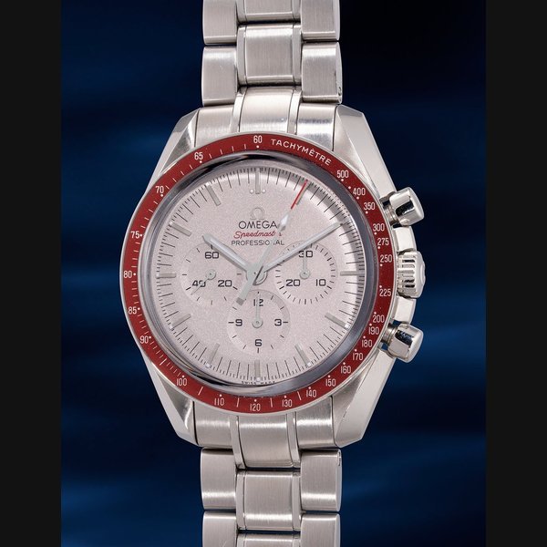Omega Omega Ref. 522.30.42.30.06.001 Speedmaster Tokyo 2020 Red