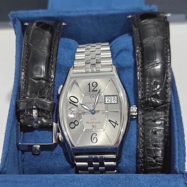 Ulysse Nardin Michelangelo
Utc Dual Time Michelangelo mint condition Ref. 223-68 UTC)