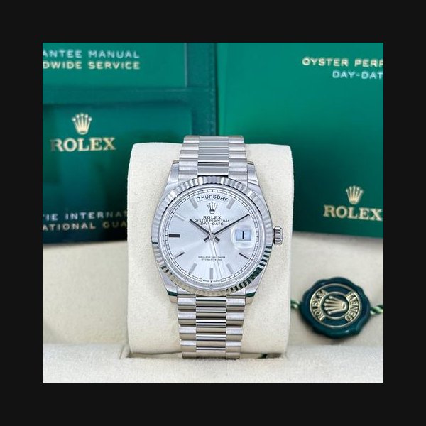 Rolex Day-DateUnworn 2026 Day-Date 36 128239-0005 complete