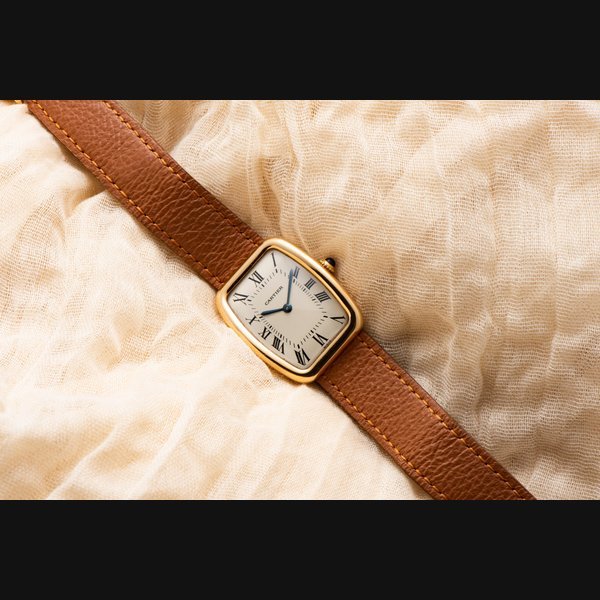 Cartier Cartier Tank Incurvé Paris