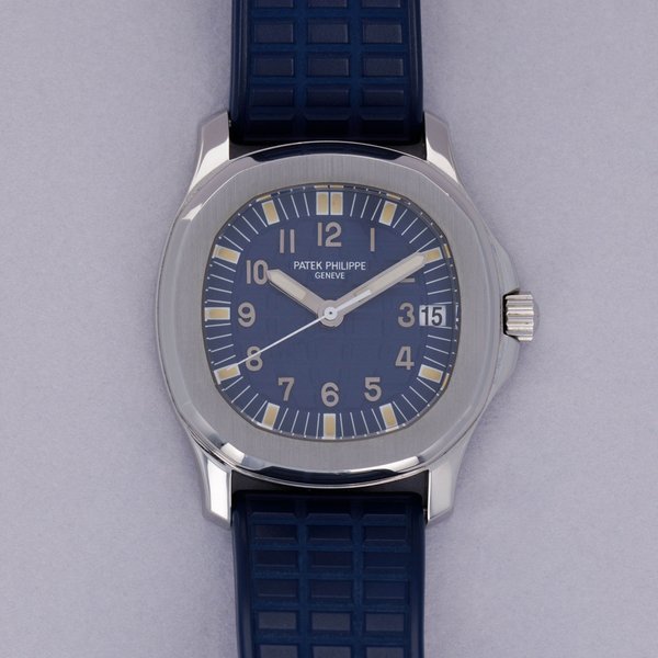 Patek Philippe Patek Philippe Aquanaut 5066A-010 Japan Limited Edition Blue Dial Stainless Steel Box and Papers