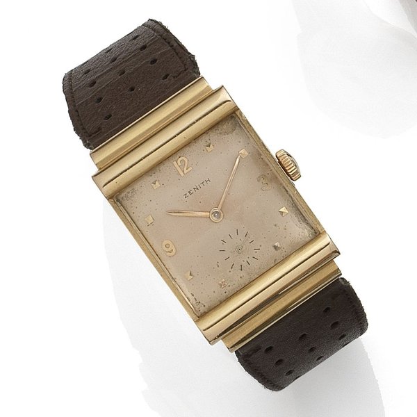 Zenith. An 18K rose gold manual wind wristwatch Movement No.3441432, Circa 1945