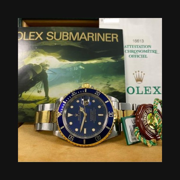 Rolex Rolex Submariner DateUNPOLISHED 1998 Good Condition Submariner Date "Bluesy" FULL SET Steel & Yellow Gold