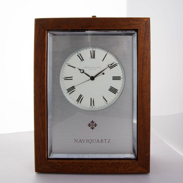 Patek Philippe Patek Philippe NaviQuartz Table Clock E1200 Mahogany Box