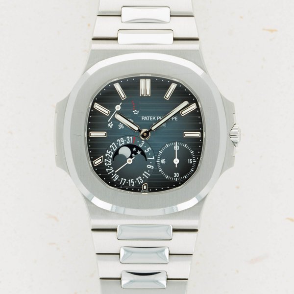 Patek Philippe Patek Philippe Nautilus Moonphase 5712/1A-001