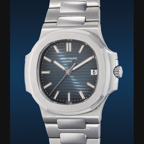 Patek Philippe Patek Philippe Ref. 5800/1A-001 Nautilus, Price & Market Data