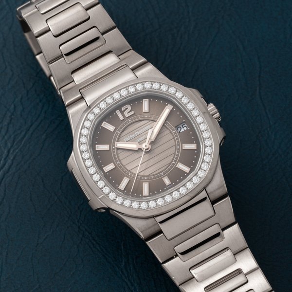 Patek Philippe Patek Philippe Nautilus Ladies Diamond