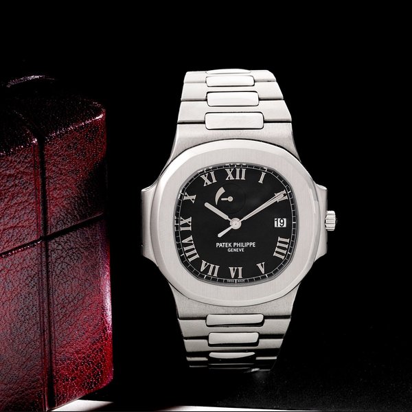 Patek Philippe. A very fine stainless steel automatic calendar bracelet watch with power reserve Nautilus, Ref:3710/1, Case No.4148102, Movement No.3149843, Sold 18th December 2001