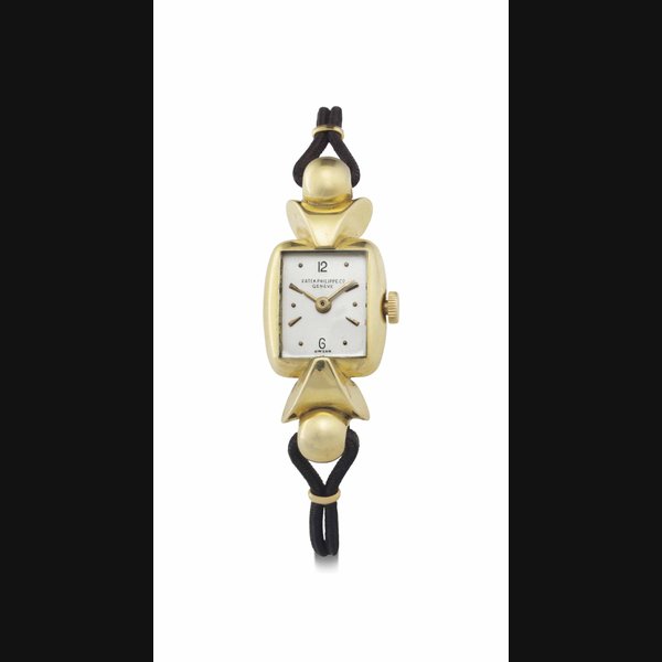 Patek Philippe. A Lady's Fine and Unusual 18k Gold Wristwatch SIGNED PATEK PHILIPPE & CO., GENÈVE, REF. 2186, MOVEMENT NO. 942'059, CASE NO. 643'493, MANUFACTURED IN 1947