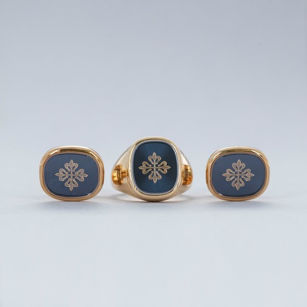 Patek Philippe Patek Philippe Golden Ellipse Ring and Cufflink Set 18k YG