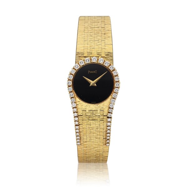 Piaget Reference 4181 A 6 | A yellow gold and diamond-set bracelet watch with onyx dial, Circa 1980