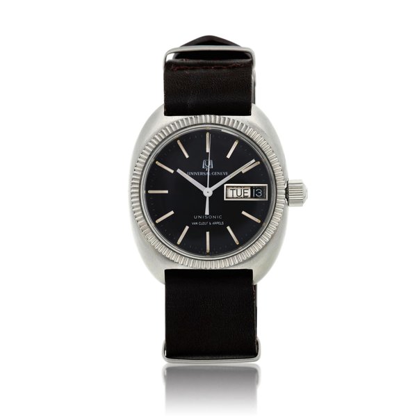 Universal Genève Reference 853104/31 Unisonic  A stainless steel wristwatch with day and date, Circa 1975