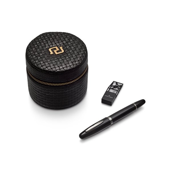 Roger Dubuis A set of USB, ballpoint pen and leather travelling pouch, Circa 2018 | 羅傑杜彼 | 一套 USB、圓珠筆及皮製旅行袋子，約2018年製