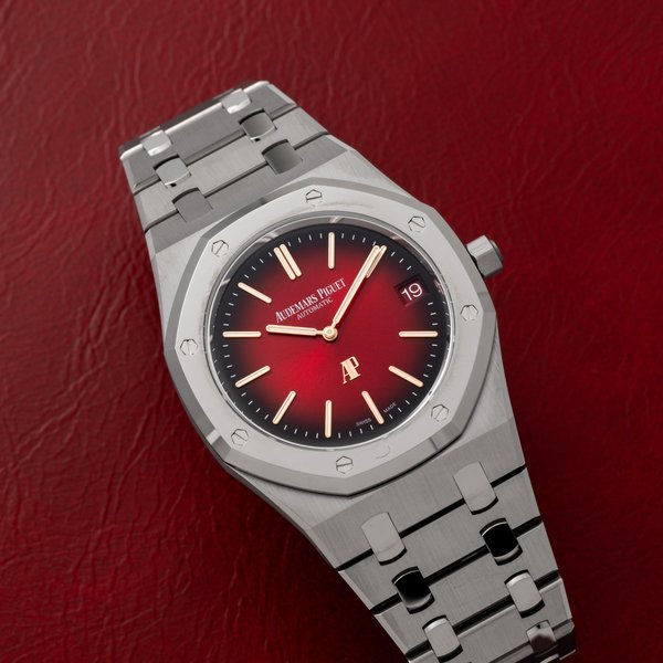 Audemars Piguet Audemars Piguet Royal Oak 'Jumbo' Extra-Thin