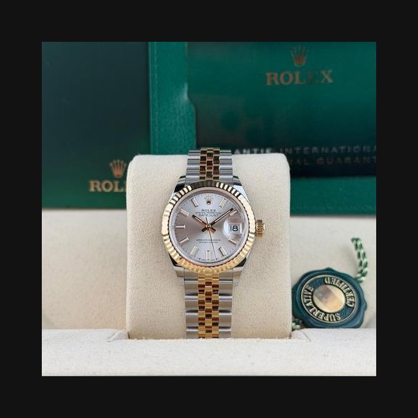 Rolex Rolex Lady-Datejust28mm UNWORN 2026 Silver Index Fluted Jubilee 279173