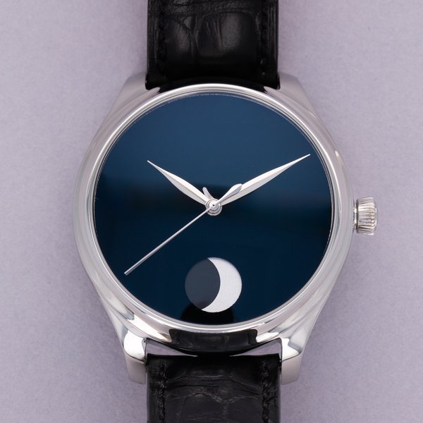 H. Moser & Cie H. Moser & Cie. Endeavour Perpetual Moon 1801-1200 Vantablack · 1801-1200