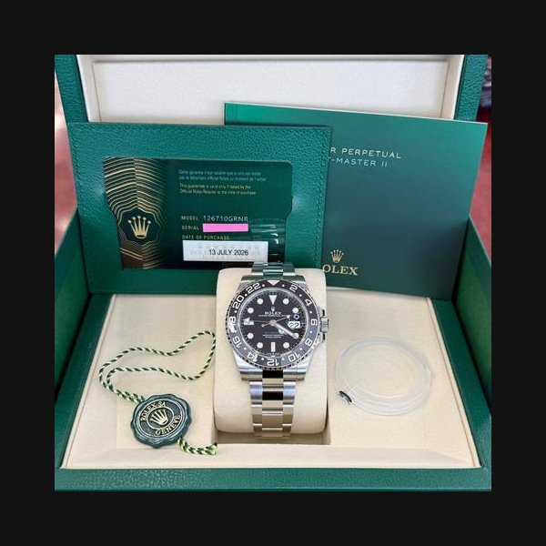 Rolex Rolex GMT-Master IINEW 2026 Bruce Wayne Oyster 40mm 126710GRNR - Complete Set