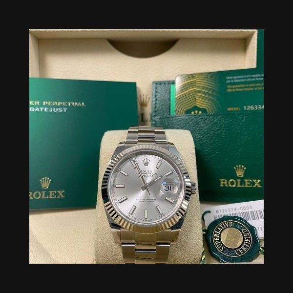 Rolex Rolex DatejustNEW Old Stock 2023 UNWORN Datejust 41 Steel Oyster Silver Index Dial 126334 FULL SET