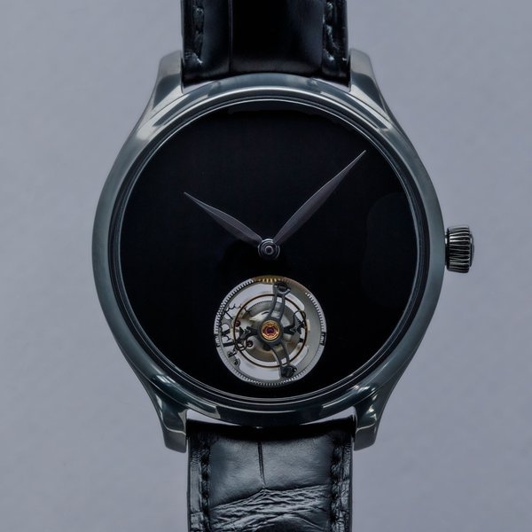 H. Moser & Cie H. Moser & Cie. Endeavour Tourbillon Vantablack 1804-1206