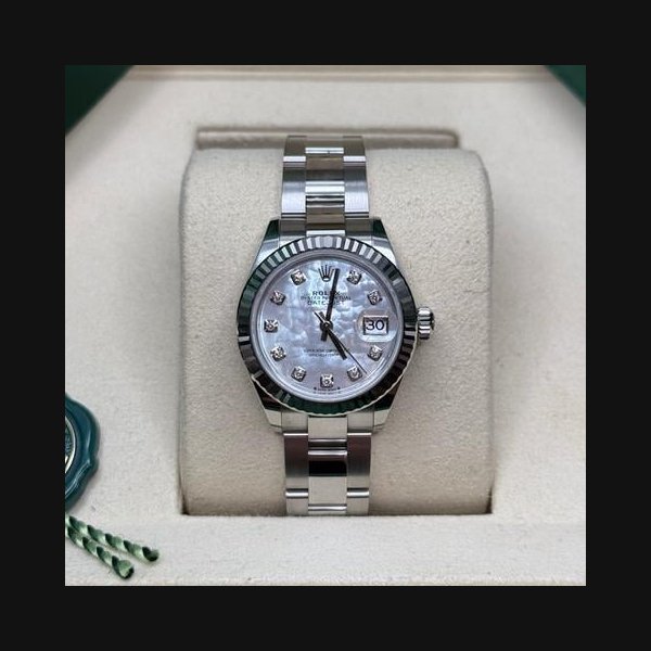 Rolex Lady-DatejustNEW 2026 Mother of Pearl Diamond Dial Stainless Steel Fluted Bezel Oyster Ref. 279174