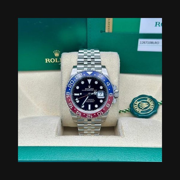 Rolex Rolex GMT-Master IIPepsi Jublilee 40mm Red and Blue
