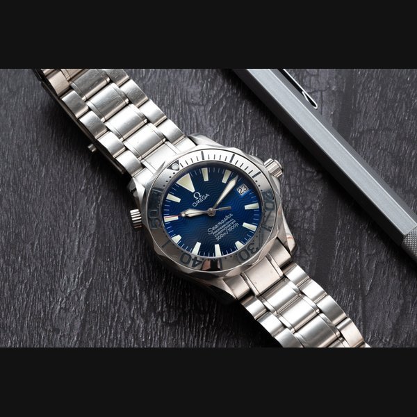 Omega Omega Seamaster 300 Professional Midsize