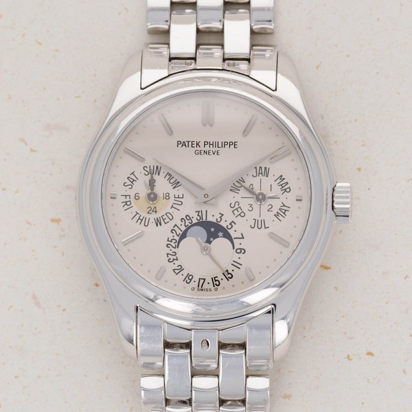 Patek Philippe Patek Philippe Perpetual Calendar 5136G-001 White Gold on Bracelet Box and Papers
