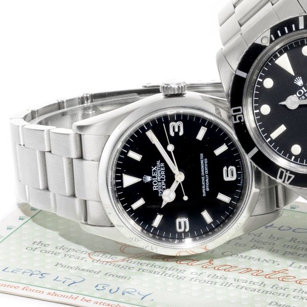 Rolex. A stainless steel automatic bracelet watch Explorer, Ref:114270, Serial No.V63****, Movement No.327*****, Circa 2008