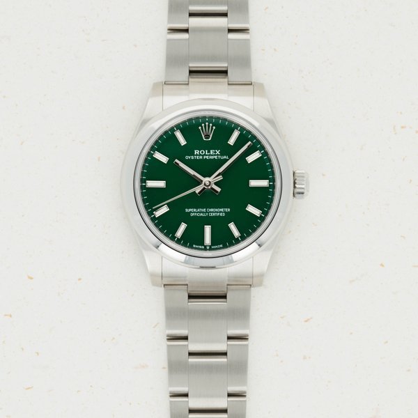 Rolex Rolex Green Oyster Perpetual 31 227200 · 227200