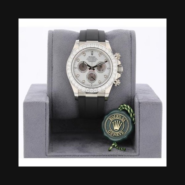 Rolex Rolex DaytonaMother Of Pearl Cosmograph Daytona 40mm White Gold Diamond Bezel Oysterflex