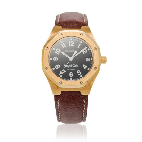 Audemars Piguet Reference 14800BA Royal Oak | A yellow gold automatic wristwatch with date, Circa 2000 · 14800BA