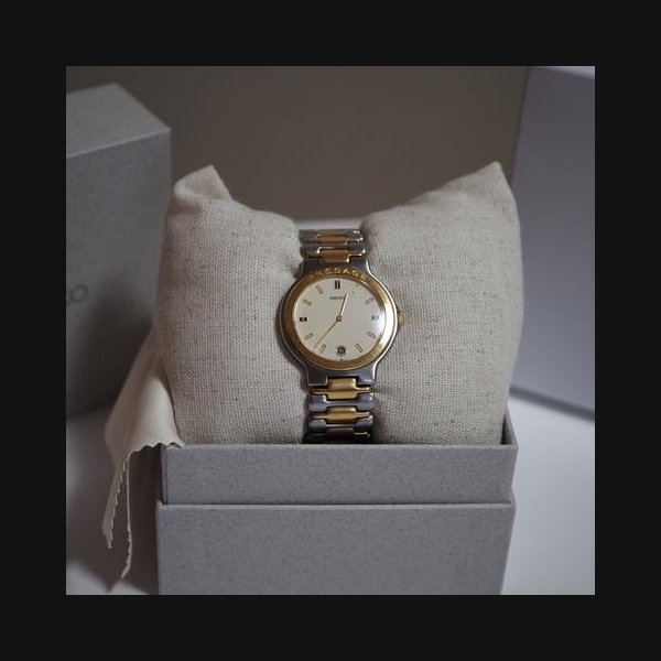 SeikoRare 1986 Presage sapphire JDM (Japan Domestic Market) model Seiko box 1970s 1980s 1990s 70s 80s 90s kanji rectangle silver gold tank vintage antique dress watch like Dolce Spirit Chronos Sapphire glass