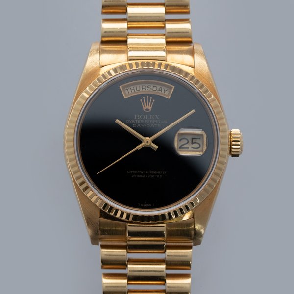 Rolex Day-Date 18038 Onyx Dial 18k YG