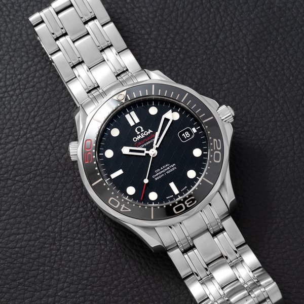 Omega Omega Seamaster Professional 300M James Bond 50th Anniversary