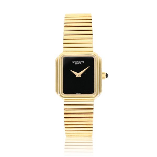Patek Philippe Patek Phillipe | Reference 4429, A yellow gold bracelet watch with onyx dial, Circa 1991 | 百達翡麗 | 型號4429   黃金鏈帶腕錶，備瑪瑙錶盤，約1991年製 · 4429