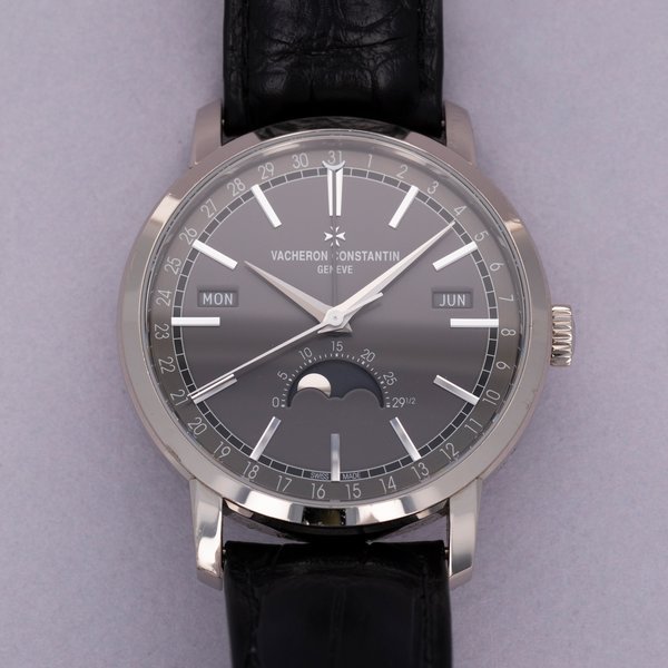 Vacheron Constantin Vacheron Constantin Traditionnelle Complete Calendar 4010T/000G-B740 18k WG