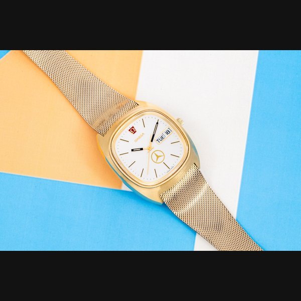 Omega Omega Megaquartz 'Mercedes'