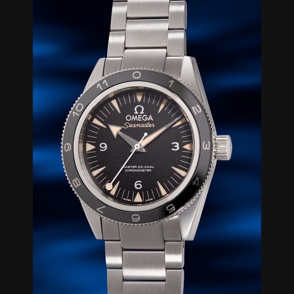 Omega Omega Ref. 233.32.41.21.01.001 Seamaster 300, "Spectre" Limited Edition · 233.32.41.21.01.001